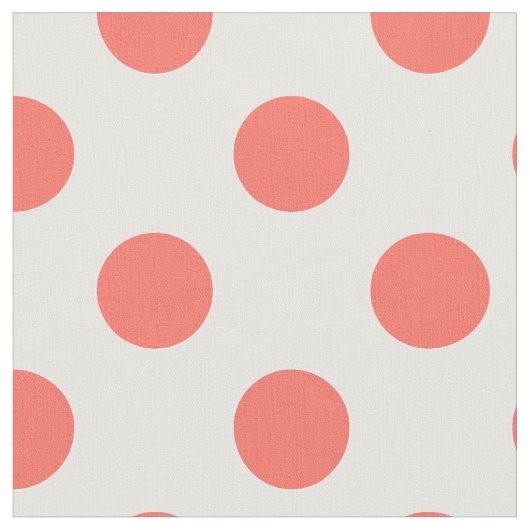Korallenpolka-Punkte auf weiß Stoff (Nahaufnahme)