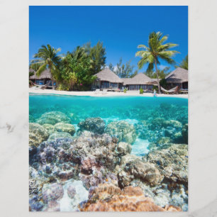 Korallenriff und ein tropisches Resort Flyer