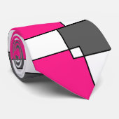 Korallenrosa, graue weiße Quadrate Krawatte (Gerollt)