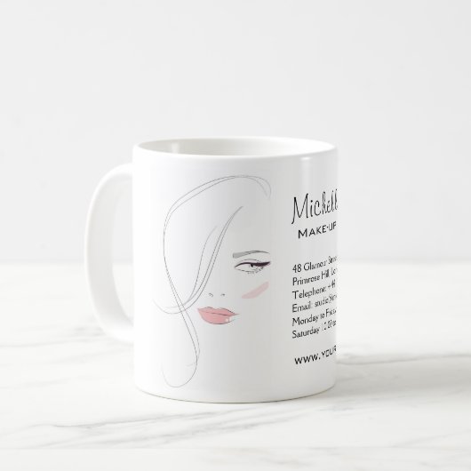 Korallenrosa Lippen bilden das Künstlermarkieren Kaffeetasse (Vorderseite Links)