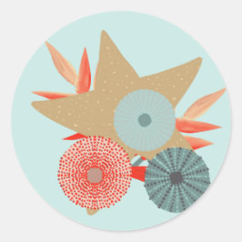 Korallenrot und -minze Starfish und Urchins Runder Aufkleber