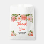 Korallenrote Rosen mit Laub Geschenktütchen (Vorderseite)