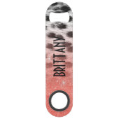 Korallenroter Imitat-Glitzer auf schwarzem u. Speed Flaschenöffner (Vorderseite)