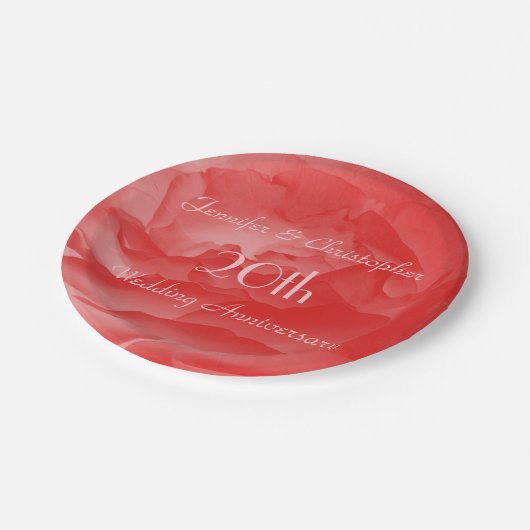 Korallenroter Rosen-Papier-Teller, 20. Pappteller (Schrägansicht)
