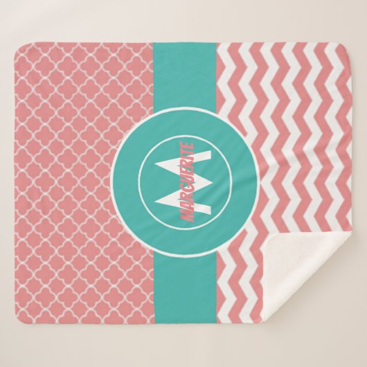 Korallenrotes aquamarines Zickzack Quatrefoil Sherpadecke (Vorderseite (Horizontal))