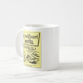 Korallenrotes Gerichts-Motel-klassische Kaffeetasse (Vorderseite Links)