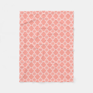 Korallenrotes rosa Quatrefoil geometrisches Muster Fleecedecke