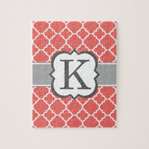 Korallenweißes Monogramm Letter K Quatrefolie Puzzle
