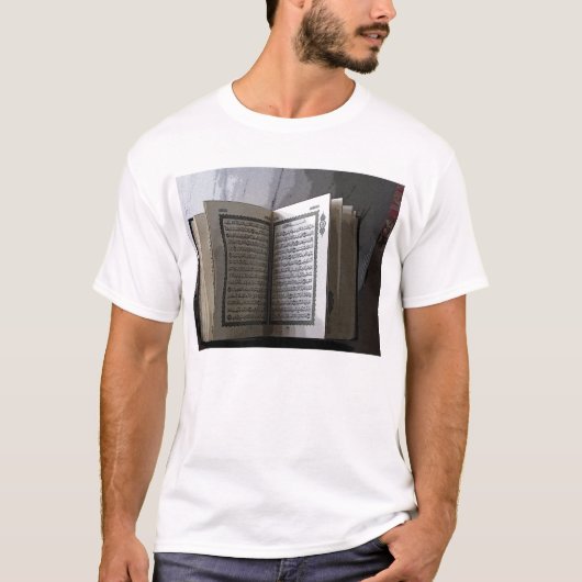 Koran T-Shirt (Vorderseite)