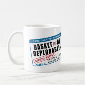 Korb des Deplorables Karten-tragenden Mitgliedes Kaffeetasse (Links)