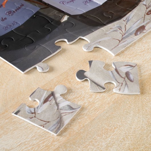 Korb mit Croissants und Schokoladenbrot. Puzzle (Seite)