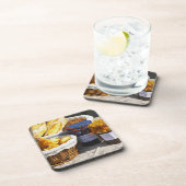 Korb mit Croissants und Schokoladenbrot. Untersetzer (Rechte Seite)