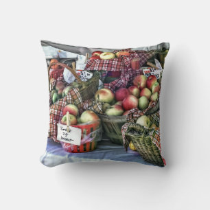 Körbe mit Äpfeln Kissen