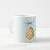 Korbgeflecht-Ei Blaue Schleife Kaffeetasse (Vorderseite Links)
