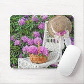 Korbsessel im Garten von Azalea Mousepad (Mit Mouse)