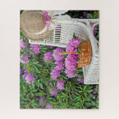 Korbsessel im Garten von Azalea Puzzle (Vertikal)