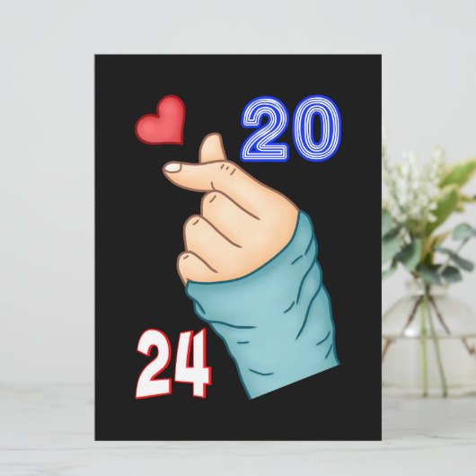 Koreanisches Herz 2024 Ankündigung (Stehend Vorderseite)