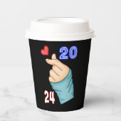 Koreanisches Herz 2024 Pappbecher (Vorderseite)