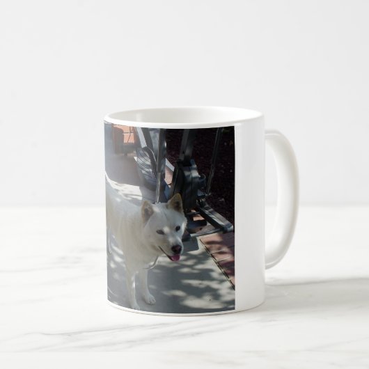 koreanisches jindo volles 2.png kaffeetasse (VorderseiteRechts)