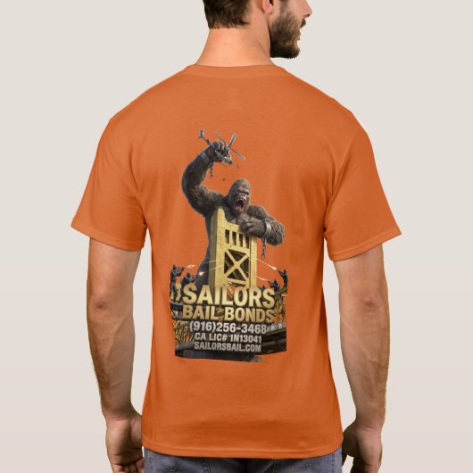 Körig Gorilla greift LEO an T-Shirt (Rückseite)