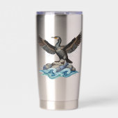 Kormoran auf Felsen Thermobecher (Vorderseite)