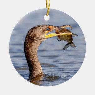 Kormoran mit einem Fisch Keramik Ornament