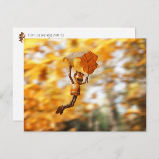 Kornelf, die auf Herbstblättern aus Eiche fliegen Postkarte (Vorne/Hinten)