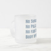 Körper durch mich Tassen-Verpackung Mattglastasse (Vorderseite Links)