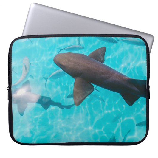 KÖRPER LAPTOPSCHUTZHÜLLE (Vorderseite)