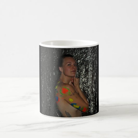 Körperbemaltes Model Kaffeetasse (Mittel)
