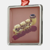 Korvack Rohr mit geschnitzten Eisbären Silbernes Ornament (Links)