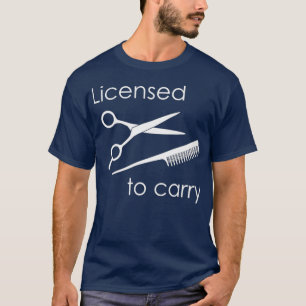 Kosmetologe, der für die Kosmetologie zugelassen T-Shirt