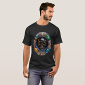 Kosmische Anforderung Wertvoller Duschvorhang T-Shirt (Vorne ganz)
