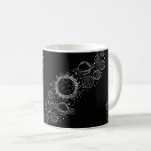 Kosmische Elegance: Schwarzes Set der Planeten Kaffeetasse (VorderseiteRechts)