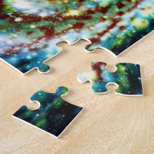 Kosmische Farbexplosion mit lila und blauer Ersche Puzzle (Seite)