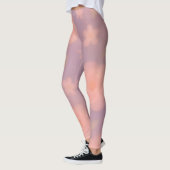 Kosmische Flüstern – Träumerische Pastell-Galaxie- Leggings (Links)