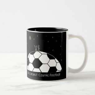 Kosmische Fußball-Tasse - Liebe-Illustration Zweifarbige Tasse