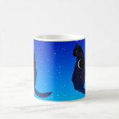 Kosmische Katze im Hintergrund eines Sternenhimmel Kaffeetasse (Mittel)
