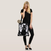 Kosmische Katze - Katze I Tasche (Am Model)