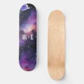 Kosmische Nebelgalaxie Foto Monogramm Initiale Skateboard (Vorderseite)