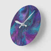 Kosmische Tinte | Türkisblaue Lila Galaxie Runde Wanduhr (Winkel)