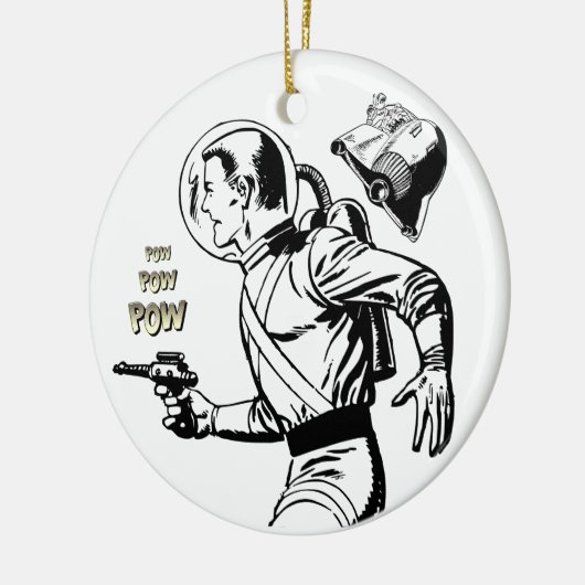 Kosmischer Charme: Retro-Sci-Fi Ray Gun Man Keramik Ornament (Links)