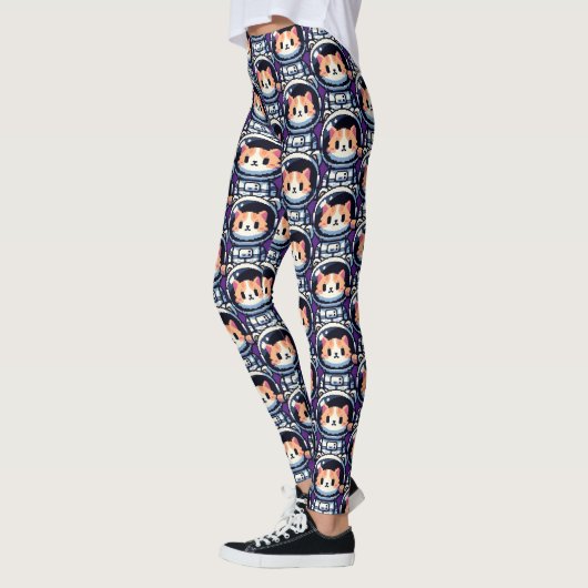 Kosmischer Chat-Explorer Leggings (Links)