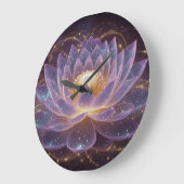 Kosmischer Lotus: Ein Starlit Glimmer Große Wanduhr (Winkel)