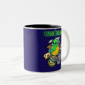kosmischer Träumer Zweifarbige Tasse (VorderseiteRechts)