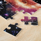 Kosmisches Gold und lila kniffliges phantastisches Puzzle (Seite)