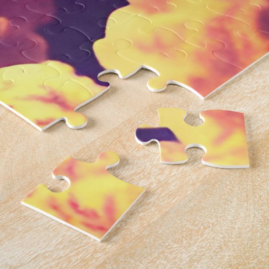 Kosmisches Lila viele Monde im wolkigen Universum Puzzle (Seite)