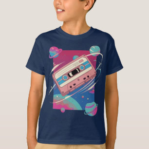Kosmisches Mischband - Retro-Kassette im Weltraum T-Shirt