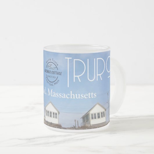 Kosmos Hütte Nord Truro Tasse (VorderseiteRechts)