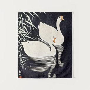 Koson - Weiße Chinesische Gänse schwimmen von Reed Wandteppich